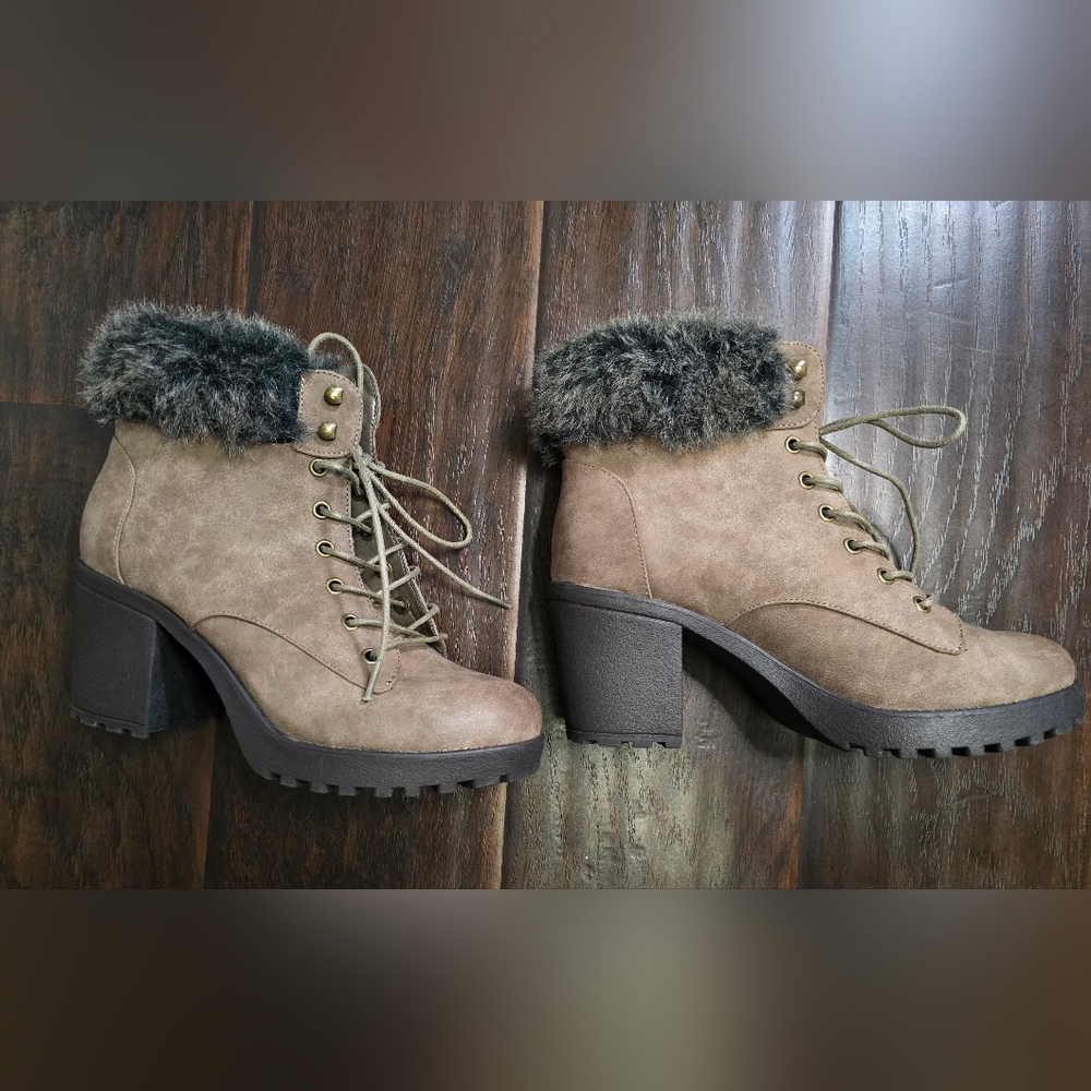 Just Fab Womens Lace Up Fur Topped Ankle Boots Size 8 - Picture 2 of 12